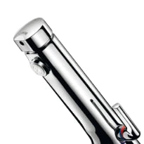 MELANGEUR DE LAVABO DELABIE TEMPOSOFT 2 3/8 chromé temporise a/flexibels s/robinet d'arret,deb.3l/min