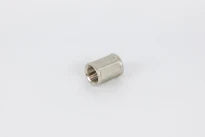BEGETUBE Manchon en laiton chromé, 3/4" F x 3/4" F.